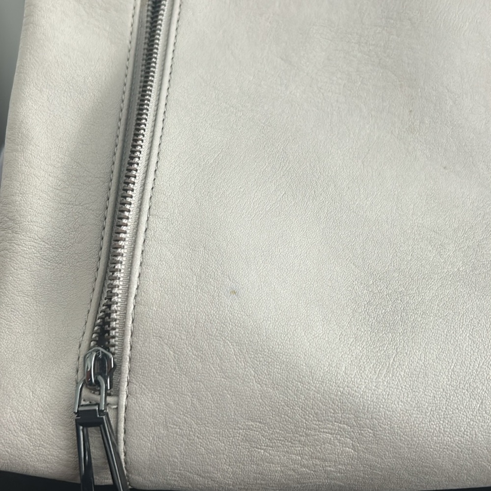 Jessica Simpson Gray Women's Handbag and Wallet Set - Picture 6 of 8